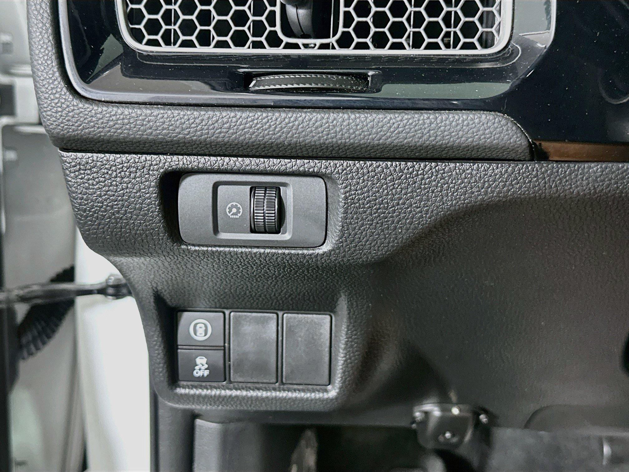 Used 2023 Honda Civic Sport image 16