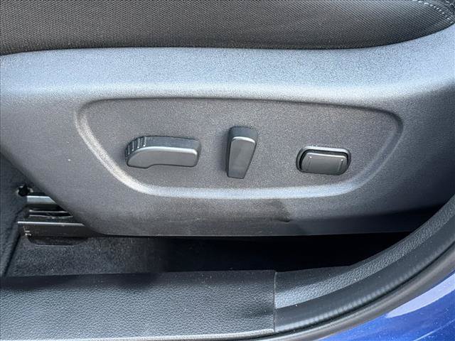 Used 2020 Nissan Rogue SV FWD image 20