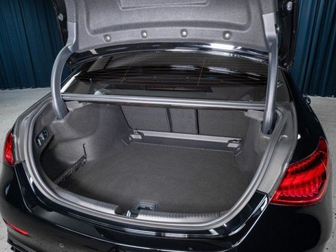 Used 2026 Mercedes-Benz C 300 Sedan image 6