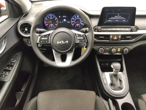 Used 2023 Kia Forte LXS w/ LXS Technology Package FWD image 22