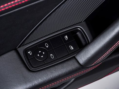 Certified 2022 Porsche 911 Turbo S image 32