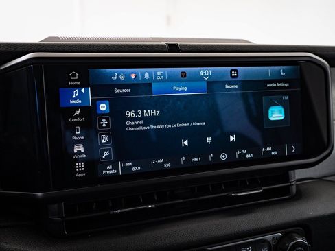 Used 2024 Jeep Wrangler Unlimited w/ Convenience Group image 31