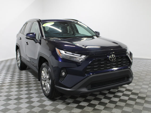 Certified 2022 Toyota RAV4 XLE Premium AWD/4WD image 8