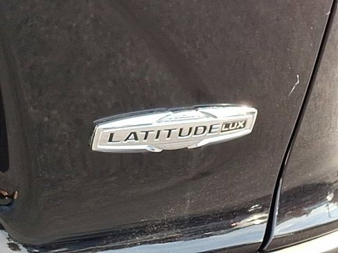 Certified 2022 Jeep Cherokee Latitude Lux image 34