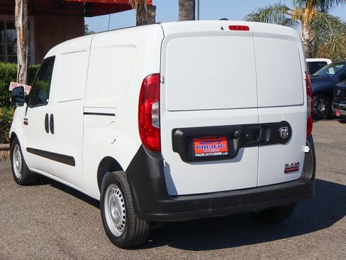 Used 2018 RAM ProMaster City Tradesman image 6