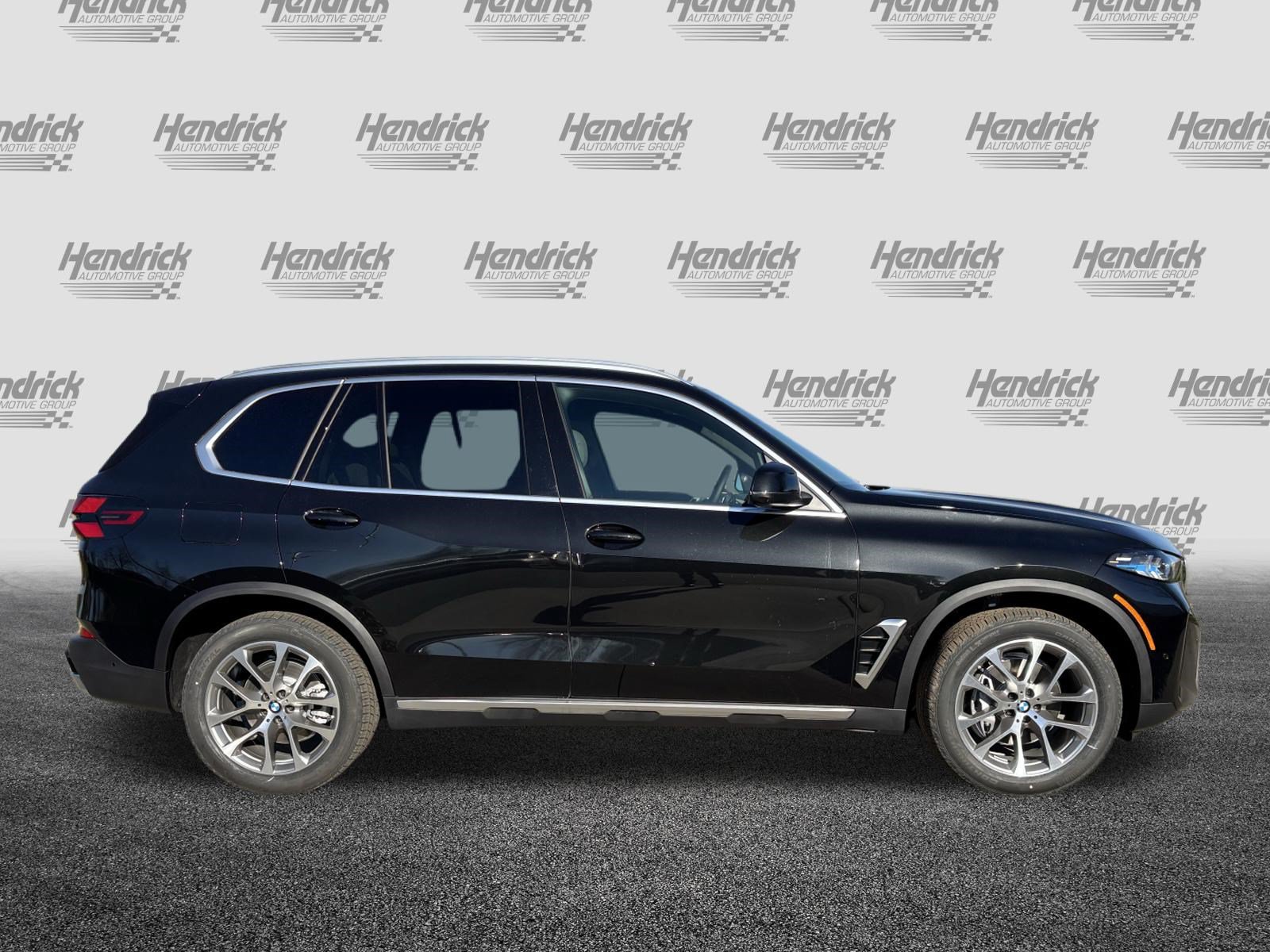 Certified 2026 BMW X5 sDrive40i w/ Premium Package RWD image 11