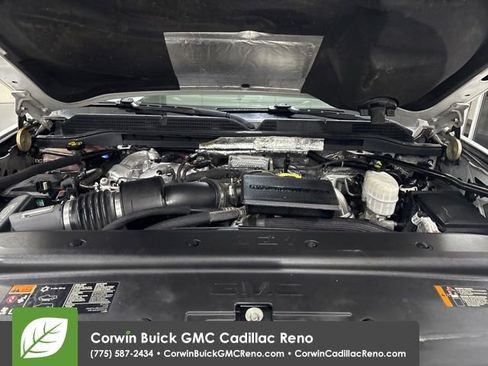 Used 2019 GMC Sierra 2500 SLT w/ Duramax Plus Package AWD/4WD image 39