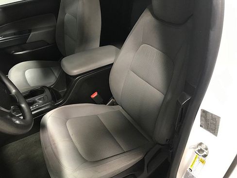 Used 2015 Chevrolet Colorado W/T w/ WT Convenience Package image 11