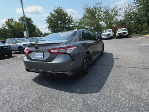 Used 2020 Toyota Camry XSE FWD image 8