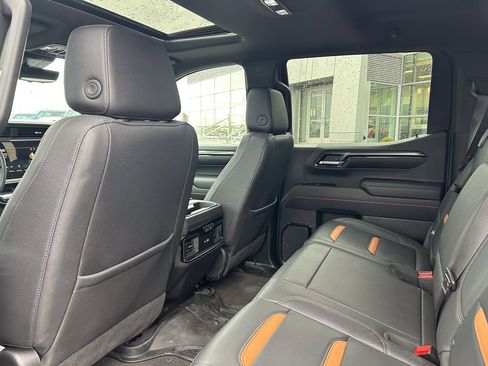 Used 2024 GMC Sierra 1500 AT4 w/ Technology Package image 14