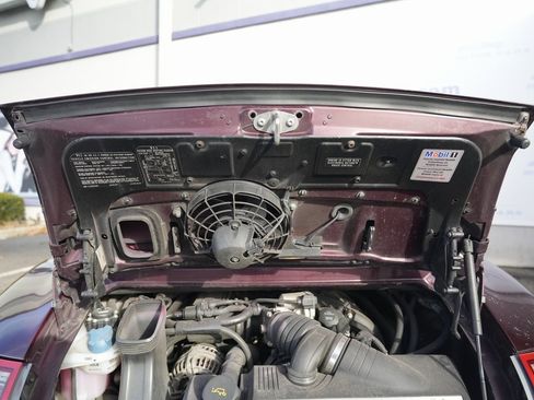 Used 2006 Porsche 911 Carrera 4 image 16