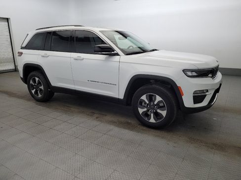 Used 2022 Jeep Grand Cherokee Limited 4xe image 11