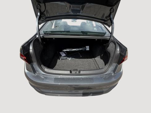 New 2025 Volkswagen Jetta Sport image 9