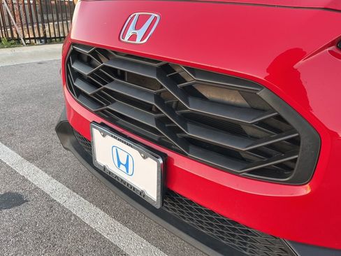 Used 2023 Honda HR-V Sport image 14