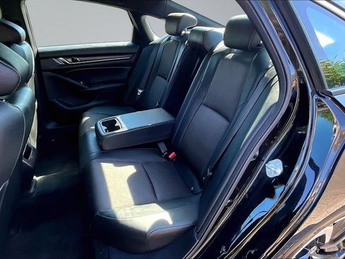Used 2021 Honda Accord Sport image 16