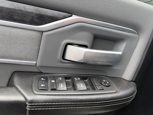 Used 2019 RAM 2500 Big Horn AWD/4WD image 11
