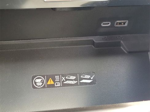 New 2026 GMC Yukon XL Denali image 17