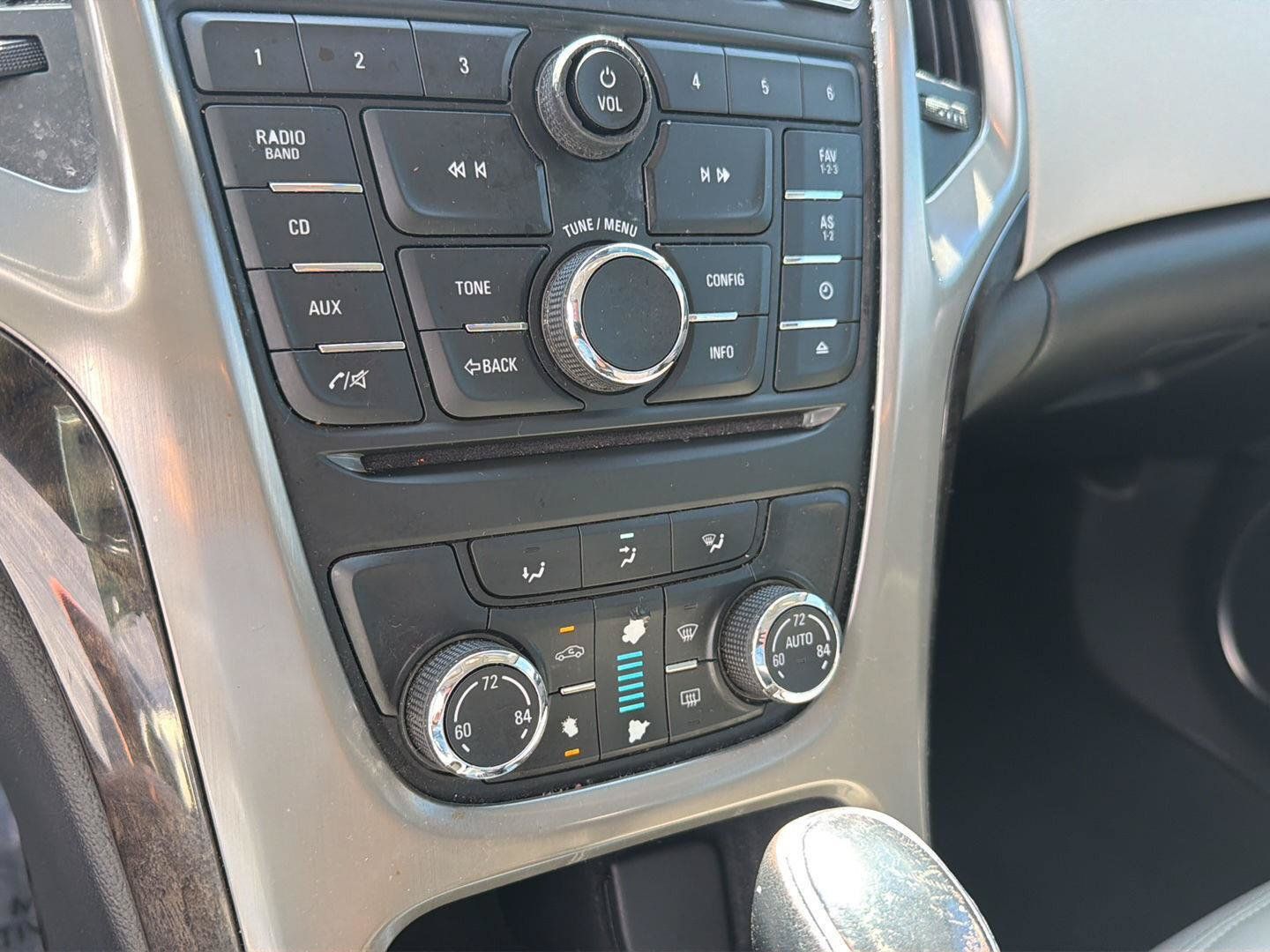 Used 2016 Buick Verano FWD image 25