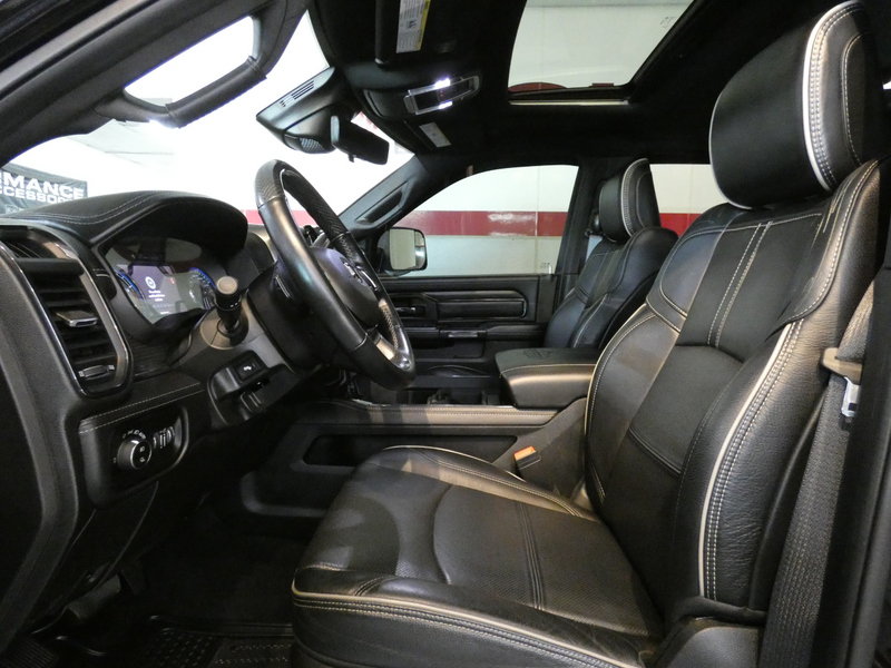 Used 2022 RAM 3500 Limited AWD/4WD image 11
