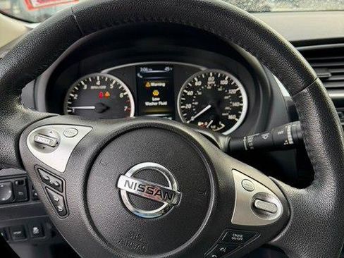 Used 2016 Nissan Sentra SL image 19