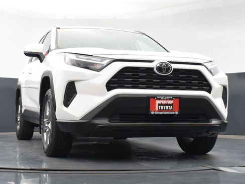 Used 2025 Toyota RAV4 XLE image 29
