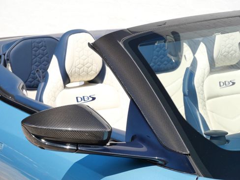 Used 2020 Aston Martin DBS Superleggera Volante RWD image 16