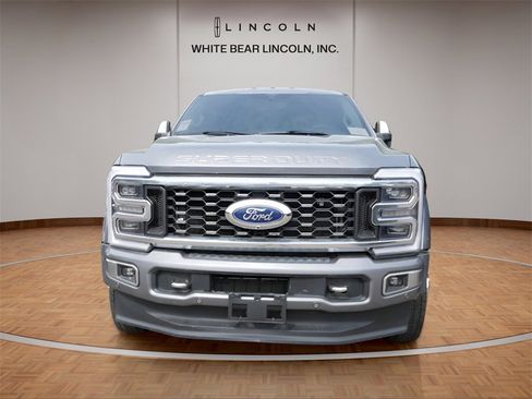 Used 2024 Ford F450 Limited w/ FX4 Off-Road Package image 32