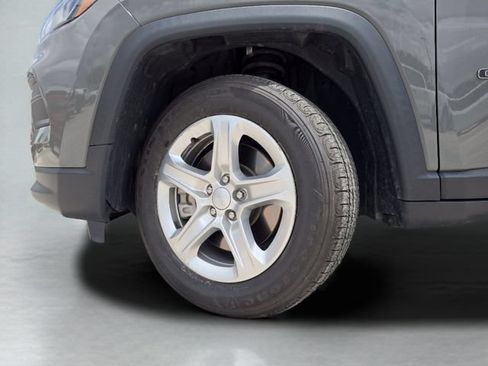 Used 2023 Jeep Compass Sport AWD/4WD image 37