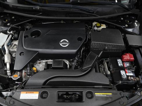 Used 2015 Nissan Altima 2.5 SL w/ Moonroof Package FWD image 30