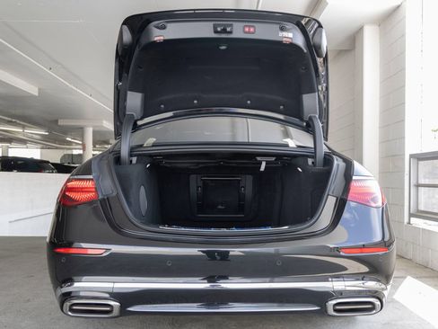 Used 2024 Mercedes-Benz Maybach S 680 4MATIC image 19