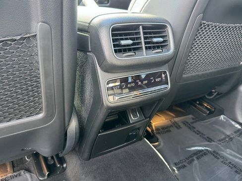 Certified 2023 Mercedes-Benz GLE 350 4MATIC w/ Premium Package image 19