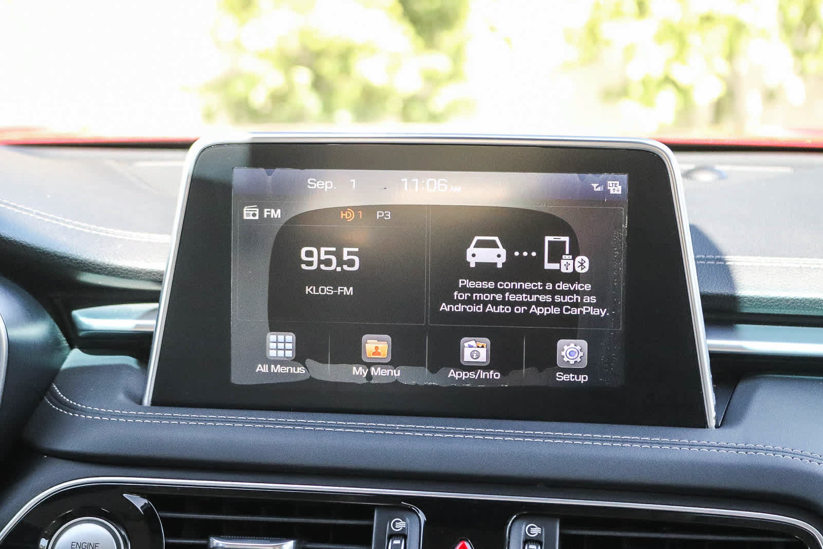 Used 2019 Genesis G70 2.0T Advanced RWD image 13