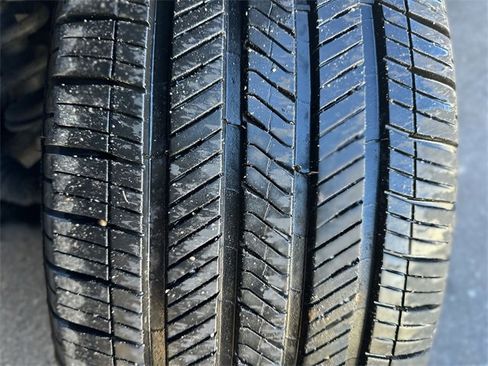 Used 2021 Ford Expedition Limited image 11