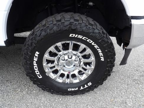 Used 2020 Ford F250 XLT w/ XLT Premium Package AWD/4WD image 61