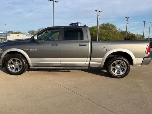 Used 2013 RAM 1500 Laramie w/ Convenience Group AWD/4WD image 11