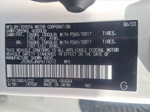 Certified 2023 Toyota 4Runner TRD Off-Road Premium w/ Off Road Premium Plus Package AWD/4WD image 19