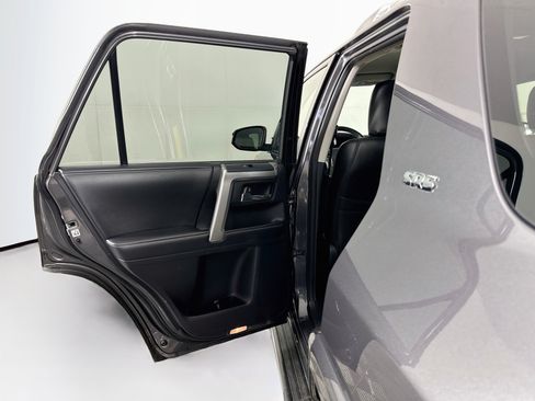 Used 2015 Toyota 4Runner SR5 RWD image 25