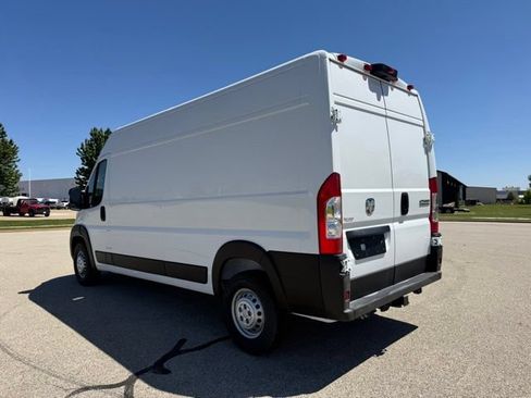 New 2026 RAM ProMaster 2500 w/ Convenience Group FWD image 22