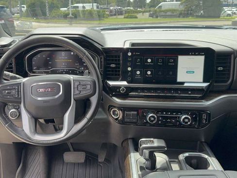 Used 2022 GMC Sierra 1500 Elevation w/ Elevation Premium Package AWD/4WD image 24