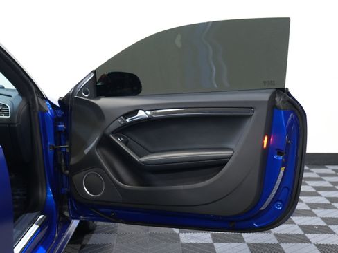 Used 2015 Audi RS 5 Coupe image 24