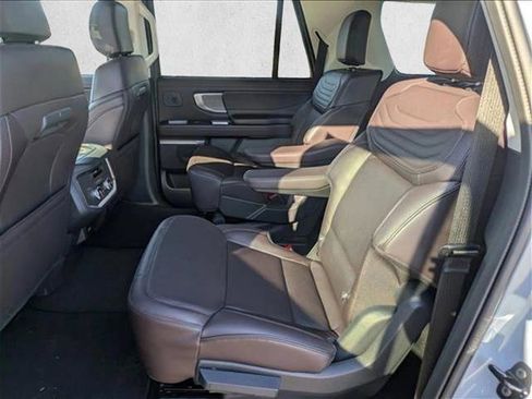 New 2025 Ford Expedition Max Platinum w/ Platinum Ultimate Package image 15