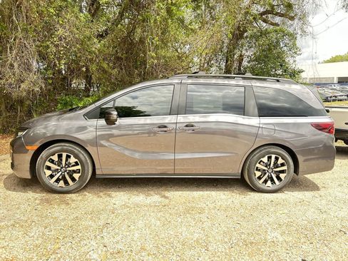 New 2026 Honda Odyssey EX-L image 4