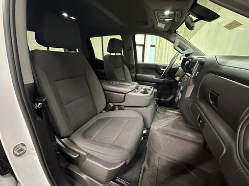 Used 2022 Chevrolet Silverado 1500 Custom w/ LPO, Blackout Package image 22