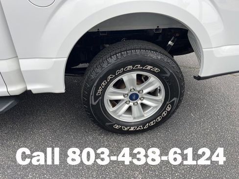 Used 2015 Ford F150 XLT w/ Trailer Tow Package image 30