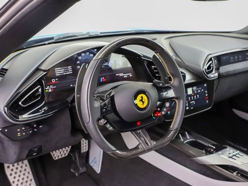 Certified 2025 Ferrari 12Cilindri RWD image 29