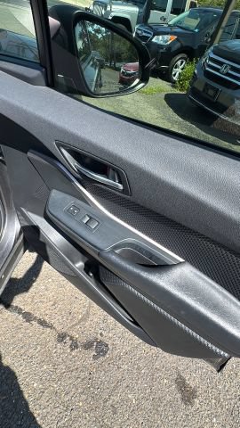 Used 2021 Toyota C-HR LE FWD image 23