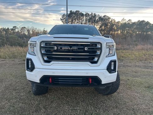 Used 2020 GMC Sierra 1500 AT4 w/ AT4 Premium Package image 2