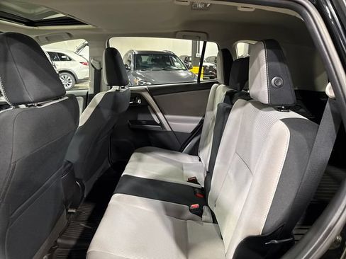 Used 2018 Toyota RAV4 XLE w/ Plus Extra Value Package AWD/4WD image 23