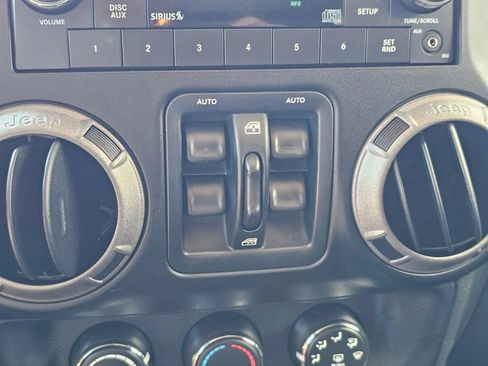 Used 2011 Jeep Wrangler Unlimited Sport AWD/4WD image 29