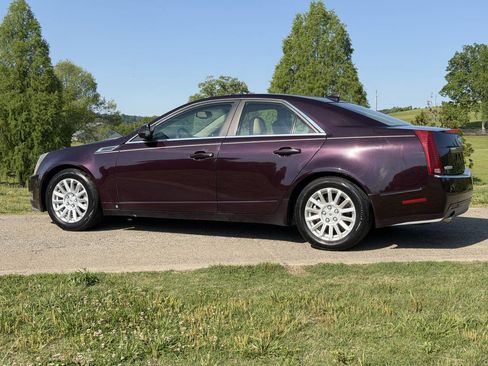 Used 2009 Cadillac CTS 3.6 RWD image 3